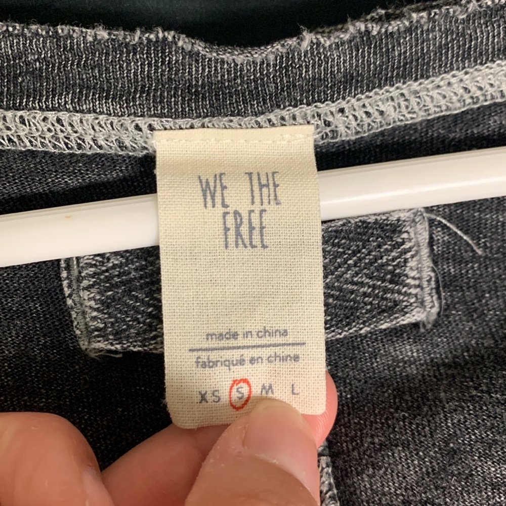 We the Free First Base Henley Drop Shoulder Top Acid Wash Indie Boho Shirt Small - Picture 6 of 8